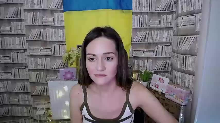 Lina_Star_S Adult Chat August 28, 2025