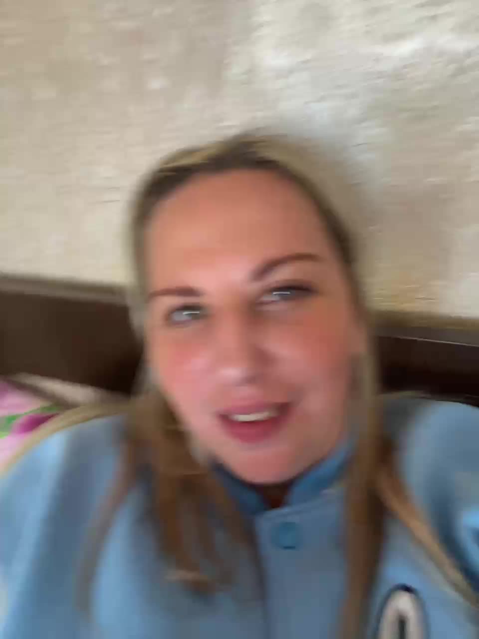 Roksi-8 Adult Chat August 28, 2025