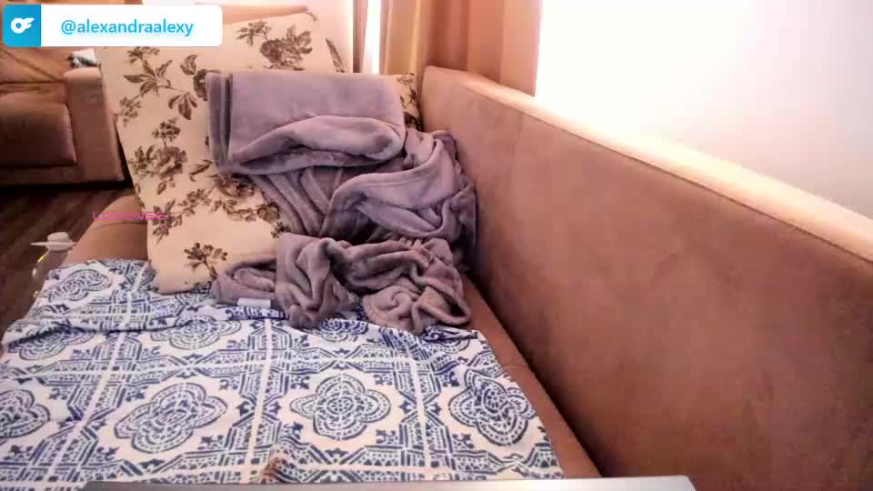 _just_a_simple_girl Adult Chat August 28, 2025