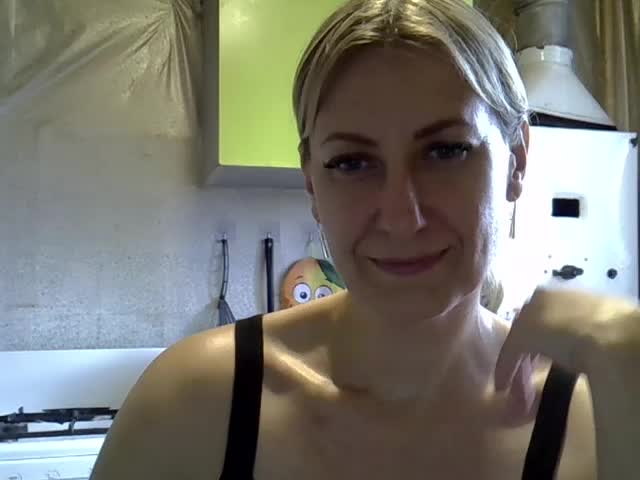 AshleyXHoney Adult Chat August 28, 2025