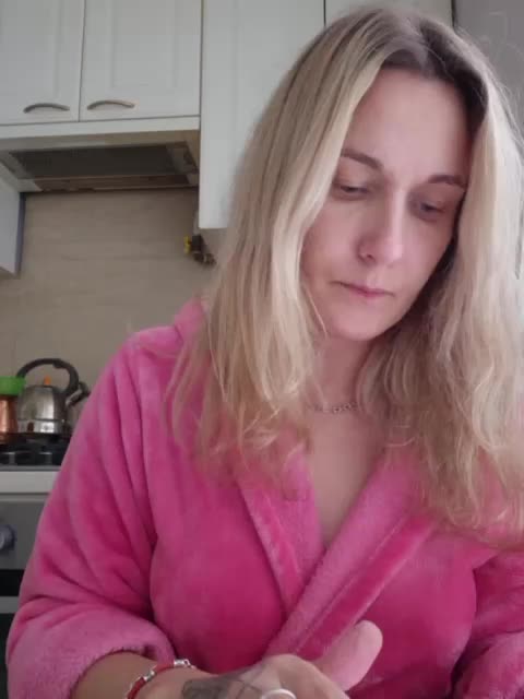 kykyshe4ka Adult Chat August 28, 2025