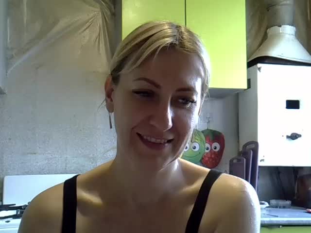 AshleyXHoney Adult Chat August 28, 2025