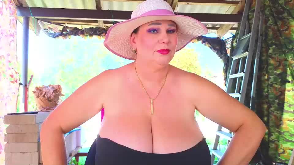 sassy_seasons Adult Chat August 28, 2025