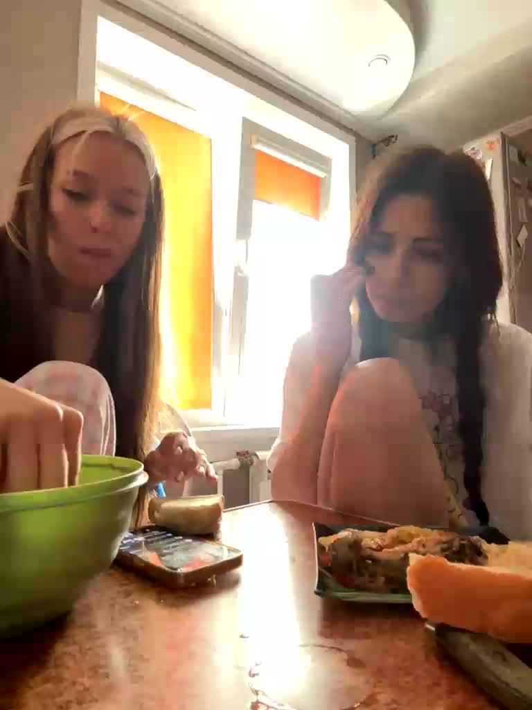 askorbinkiii Adult Chat August 28, 2025