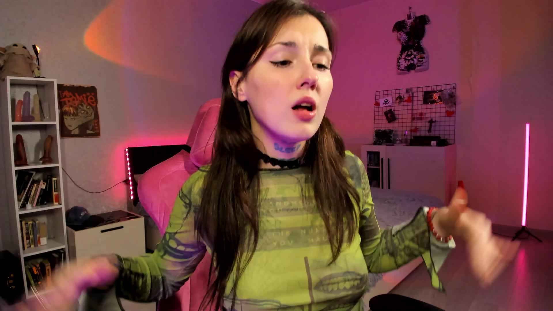 milky_sweetsoftt Adult Chat August 28, 2025