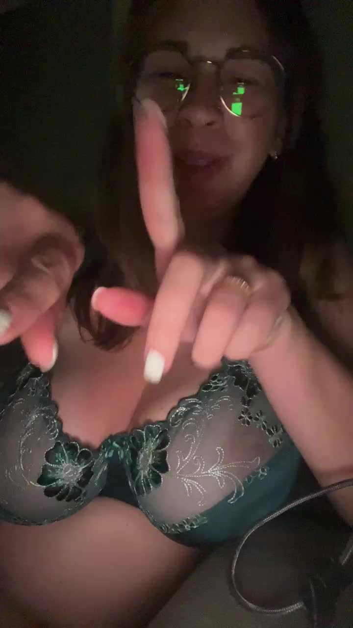 KrIsTaLik13 Adult Chat August 28, 2025