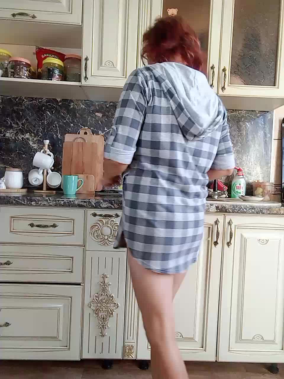 nika74- Adult Chat August 28, 2025