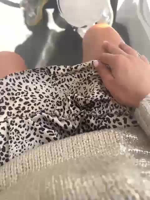 Karolina_Milf Adult Chat August 28, 2025