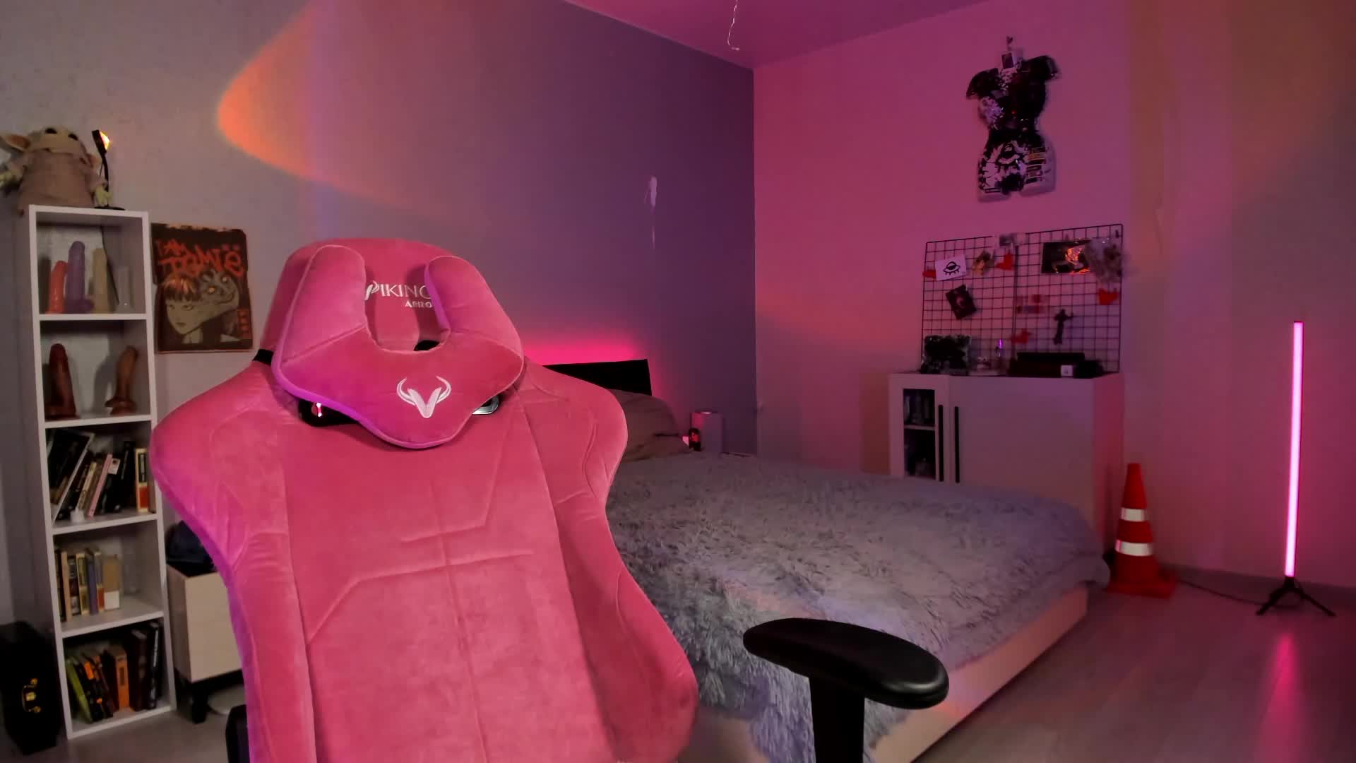 milky_sweetsoftt Adult Chat August 28, 2025