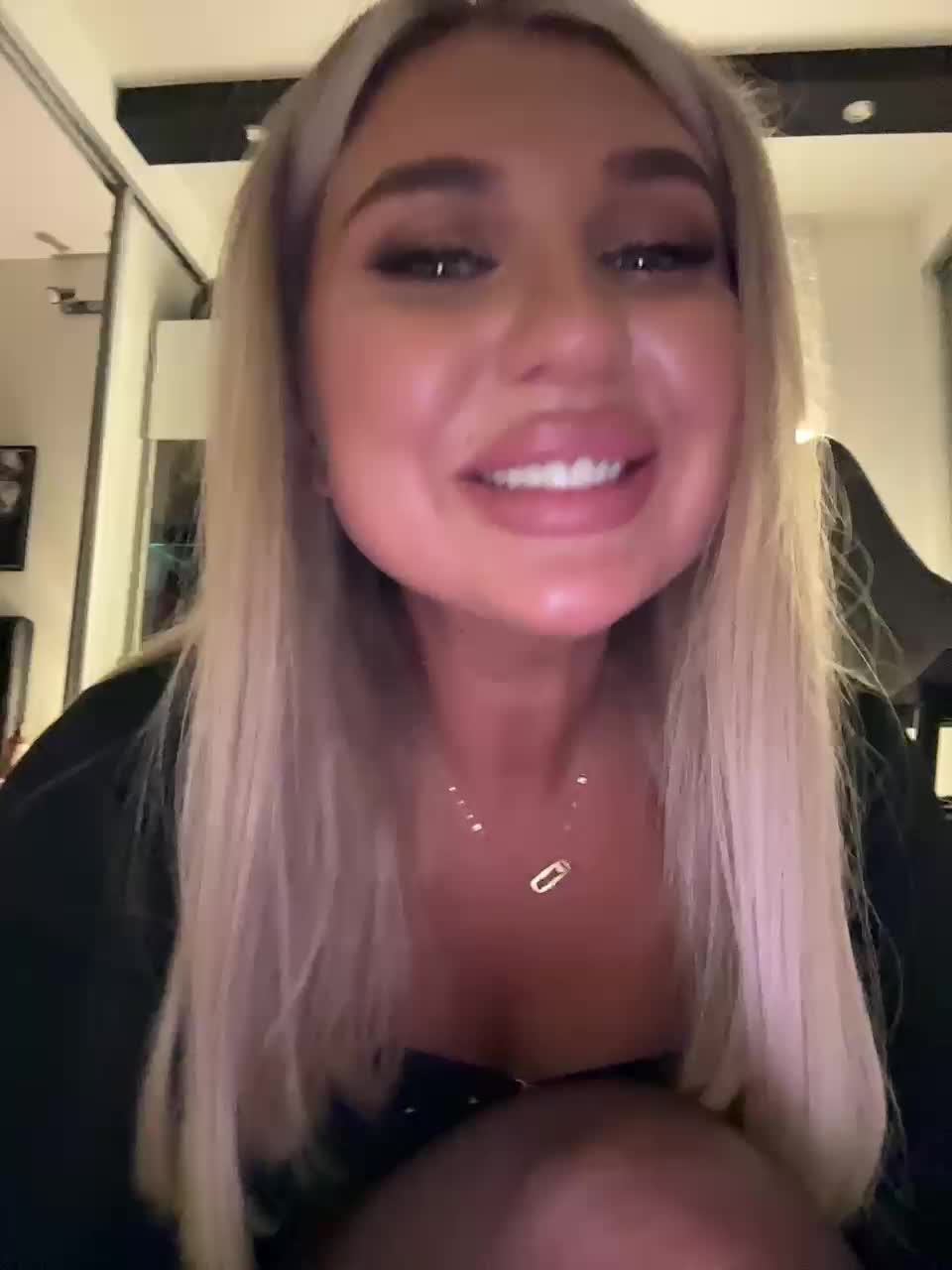 Kotofeyka1 Adult Chat August 28, 2025