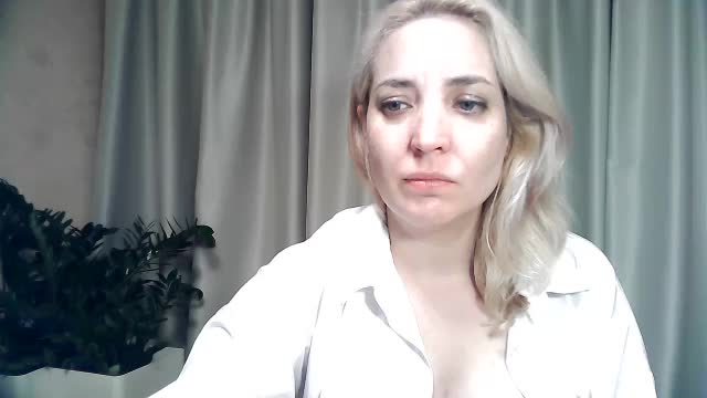 mariska-kiska Adult Chat August 28, 2025