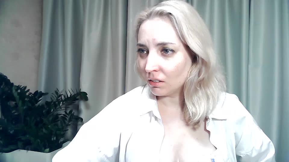 mariska-kiska Adult Chat August 28, 2025