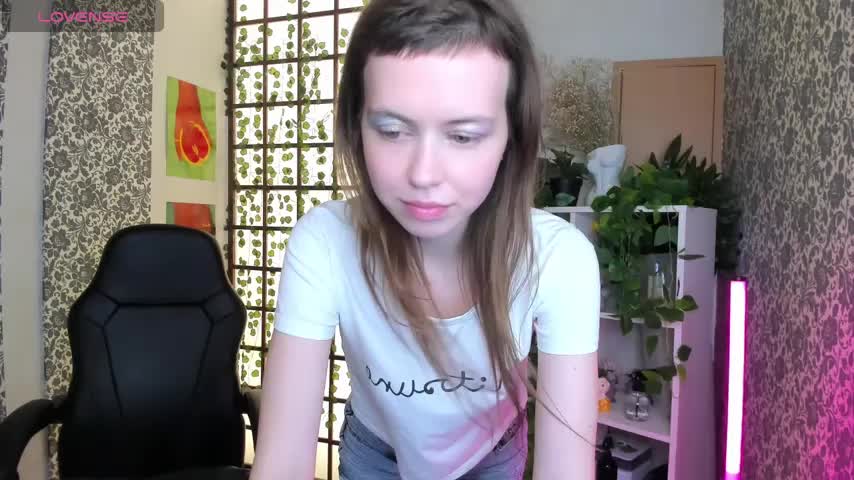 Sangria_Wine Adult Chat August 28, 2025