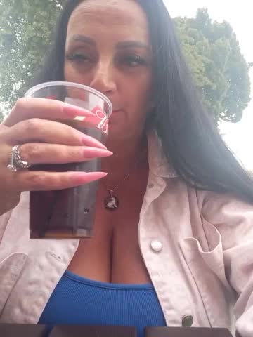 Lana1973 Adult Chat August 28, 2025