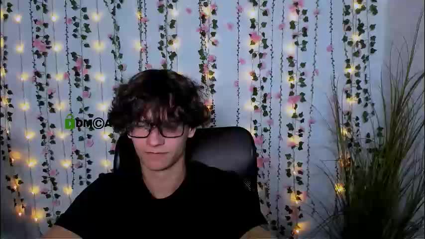 den_rich Adult Chat August 28, 2025