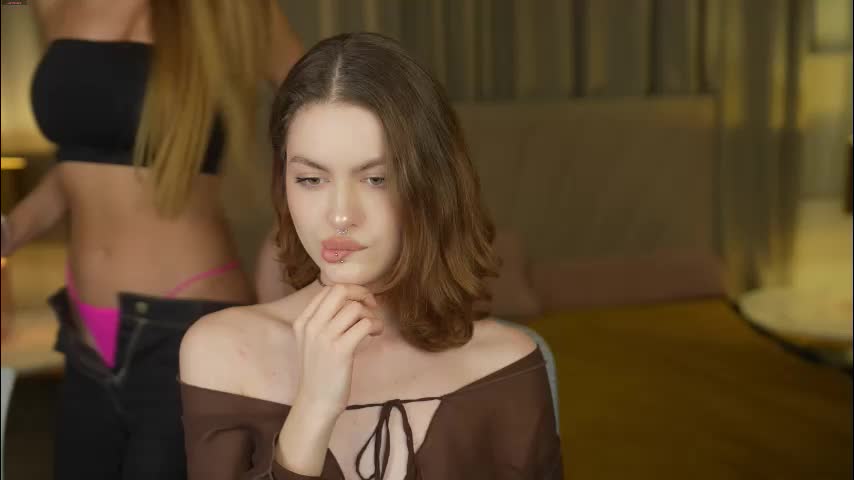 bright_diamonds_054 Adult Chat August 28, 2025