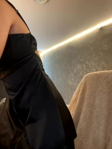 TianaCharm Adult Chat August 28, 2025