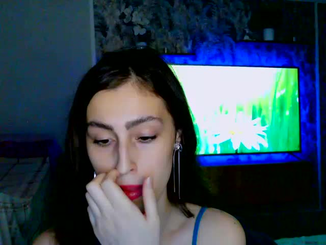 kiska-kira Adult Chat August 29, 2025