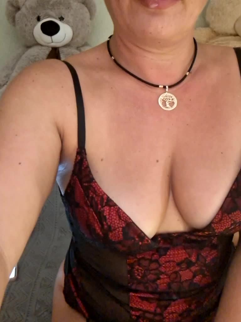 murr-kitty Adult Chat August 29, 2025