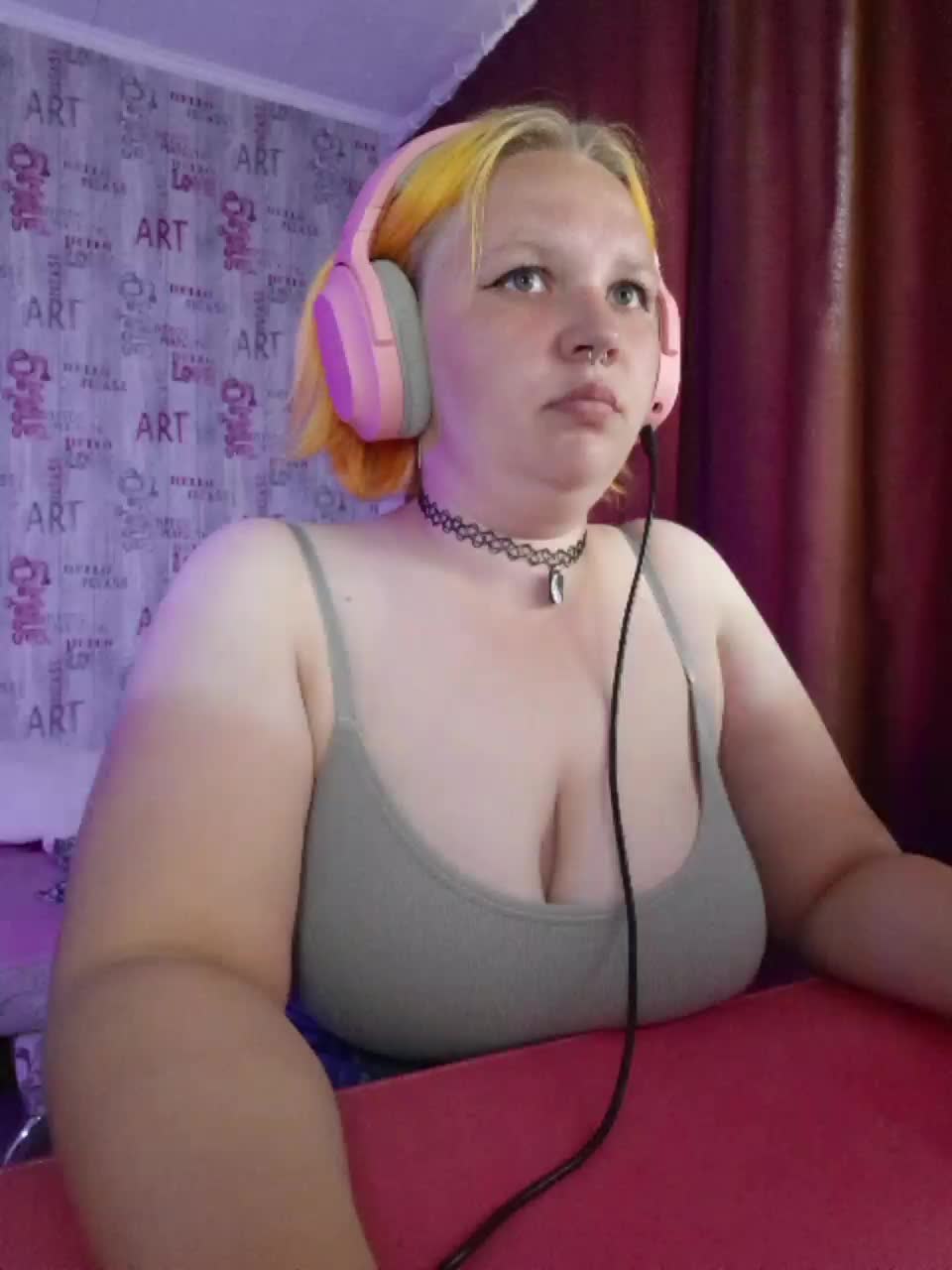 -MeooW- Adult Chat August 29, 2025