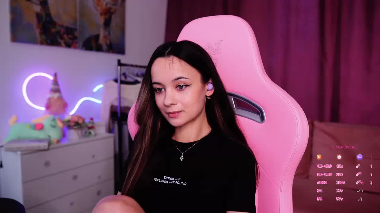 JuicyAngel Adult Chat August 29, 2025