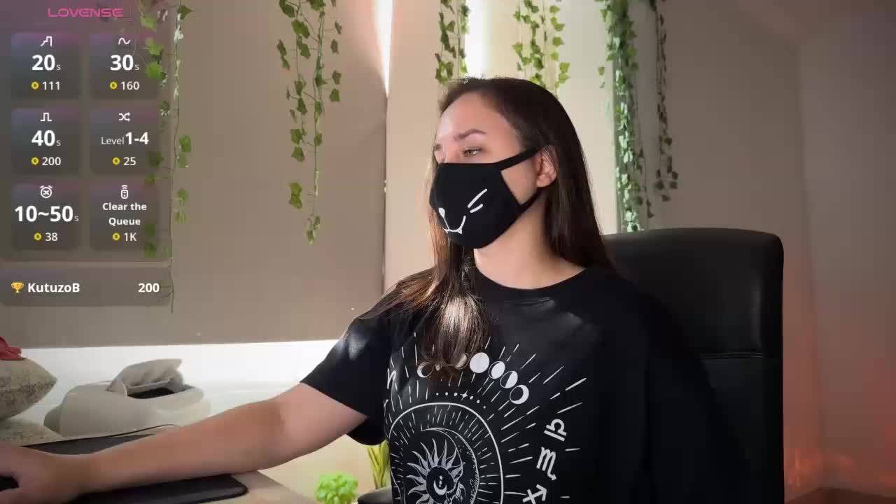 YourSweetPeach Adult Chat August 29, 2025