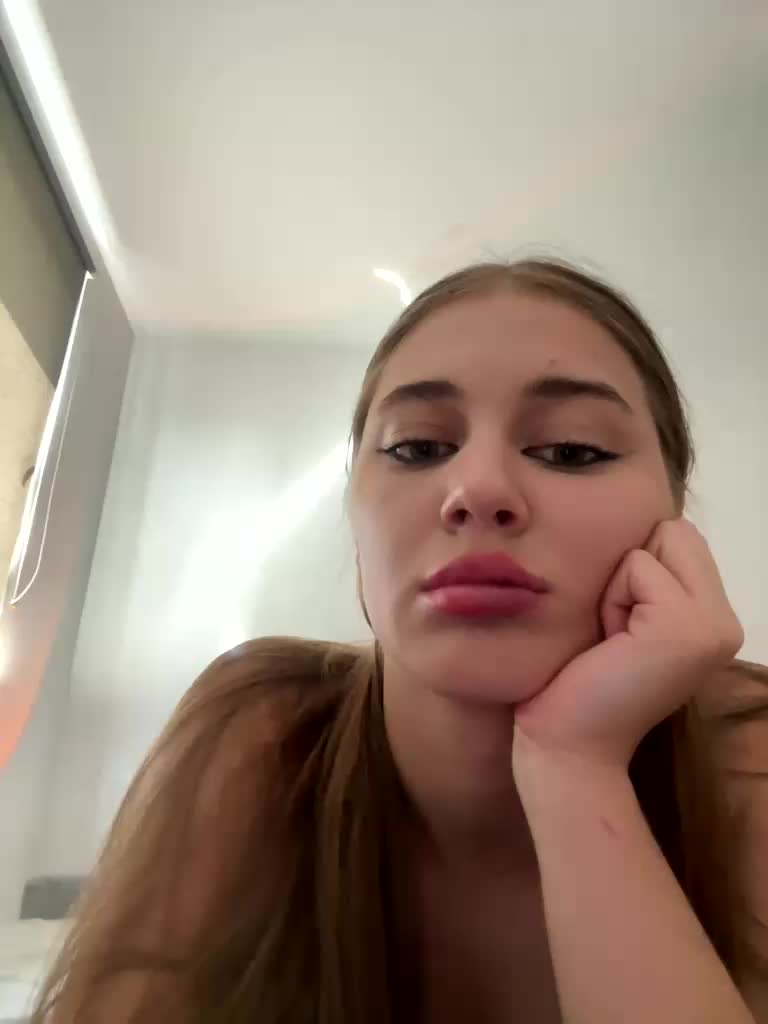 Alisa3 Adult Chat August 29, 2025