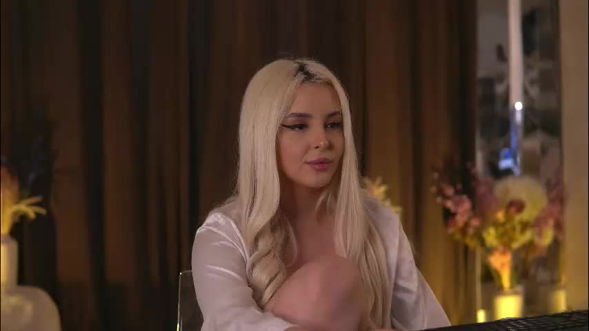 victoriamorrone Adult Chat August 29, 2025