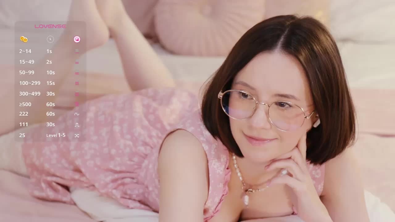 MissEssie Adult Chat August 29, 2025