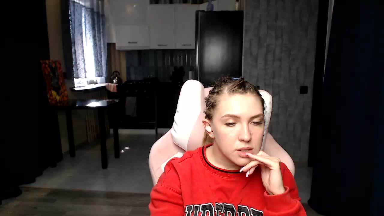 Regimasmile Adult Chat August 29, 2025