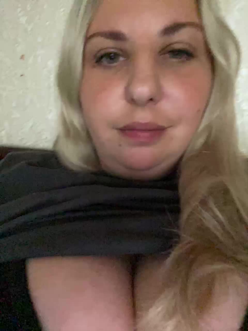 Roksi-8 Adult Chat August 29, 2025