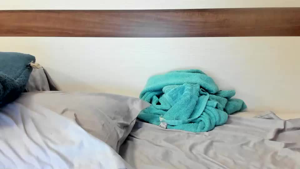 00ingrid00 Adult Chat August 29, 2025