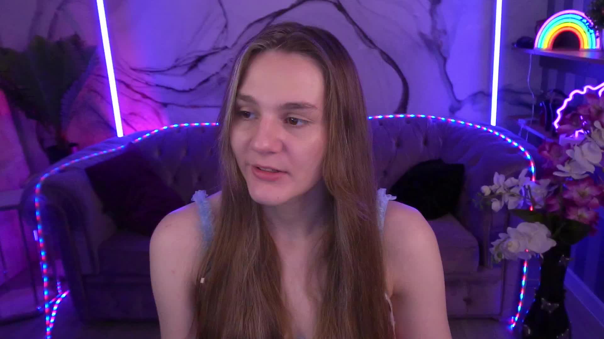 DiamondGoldie Adult Chat August 29, 2025