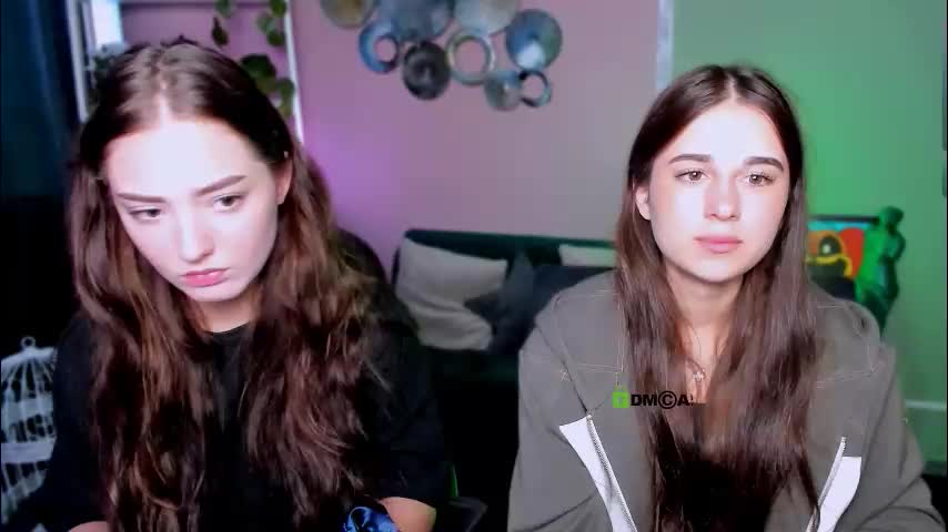 miki_nikki Adult Chat August 29, 2025