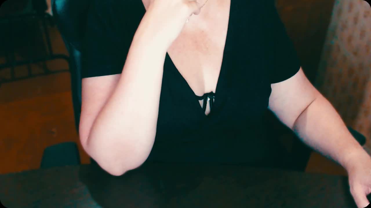 Alisa1917 Adult Chat August 29, 2025