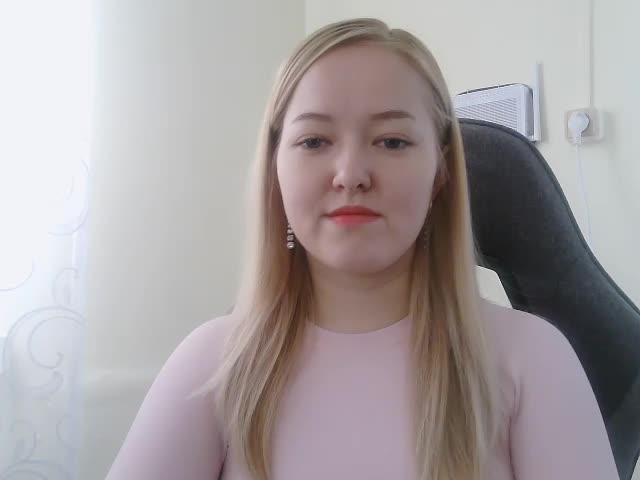 -Sweet-smile- Adult Chat August 29, 2025