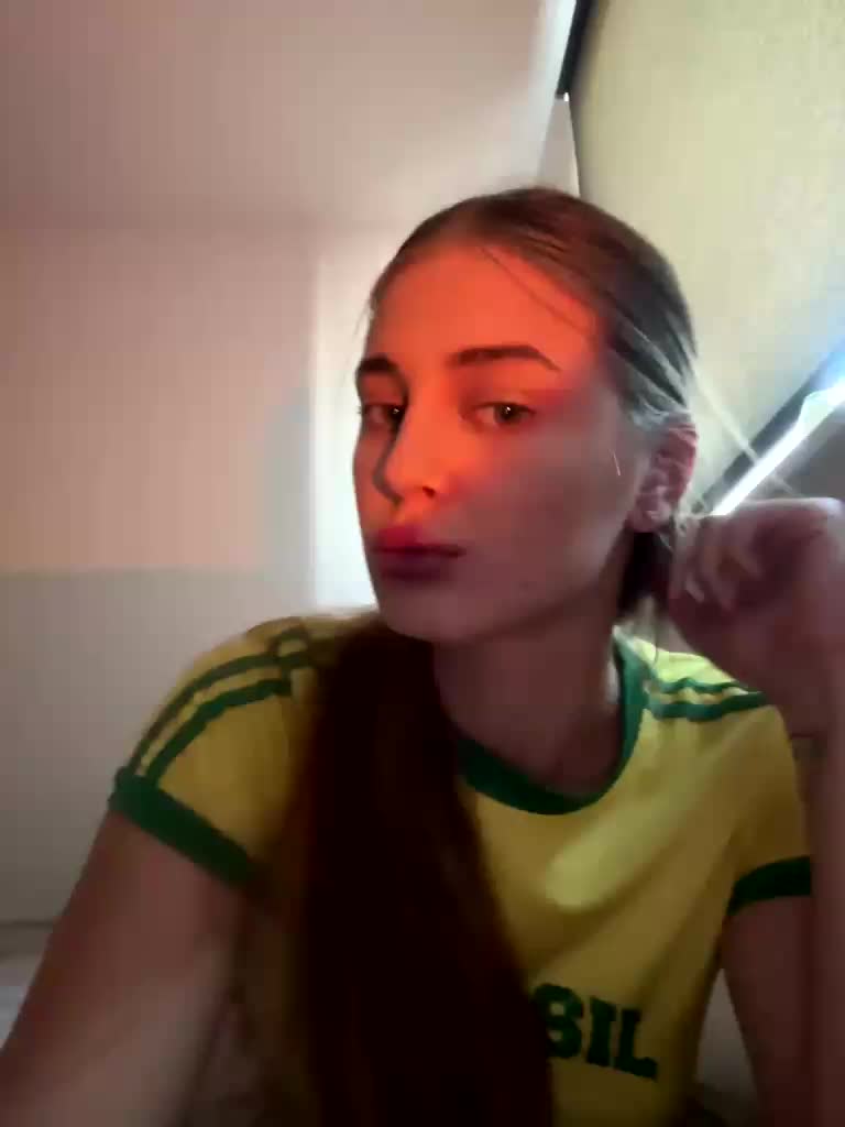 Alisa3 Adult Chat August 29, 2025