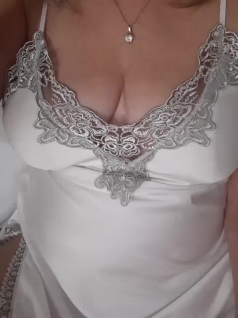 SexiestJess45 Adult Chat August 29, 2025