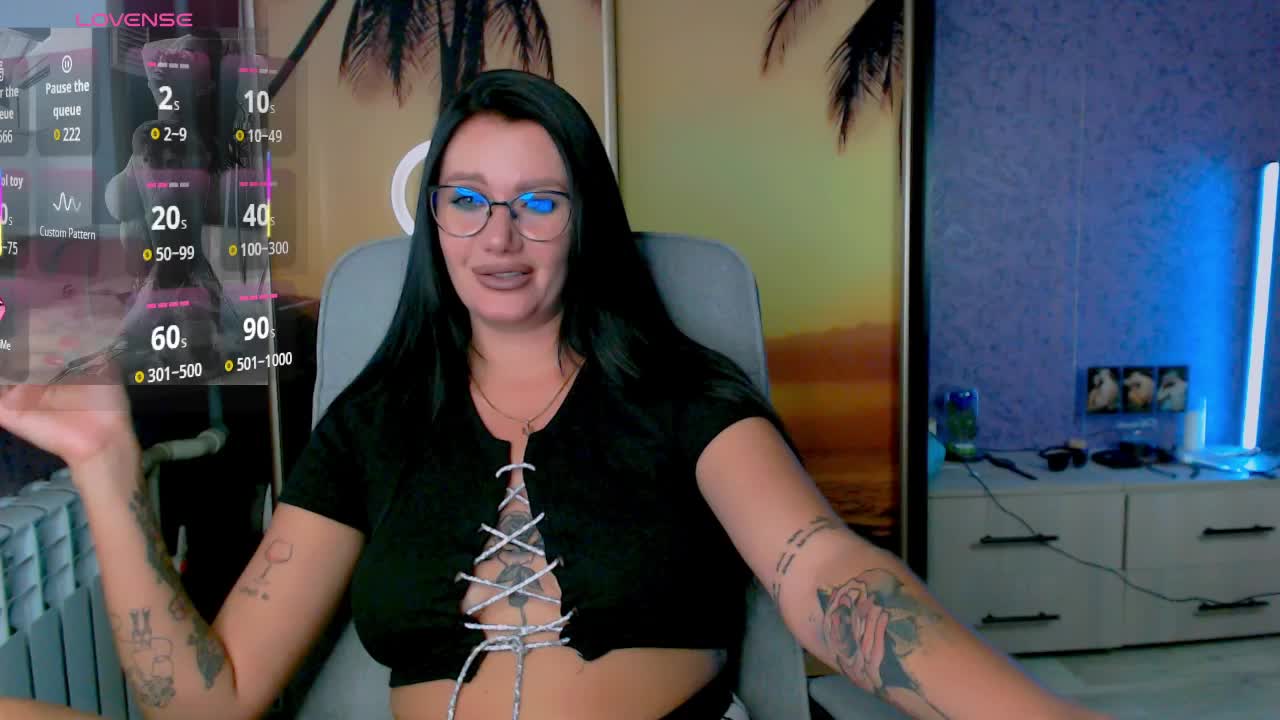 goldenwitchx_2025-08-28_19-06-29_460 Adult Chat August 29, 2025