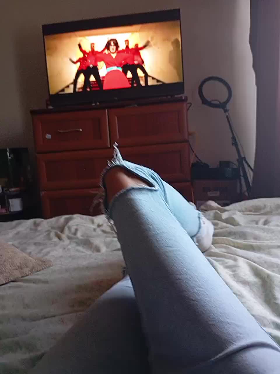 Kitty2044 Adult Chat August 29, 2025