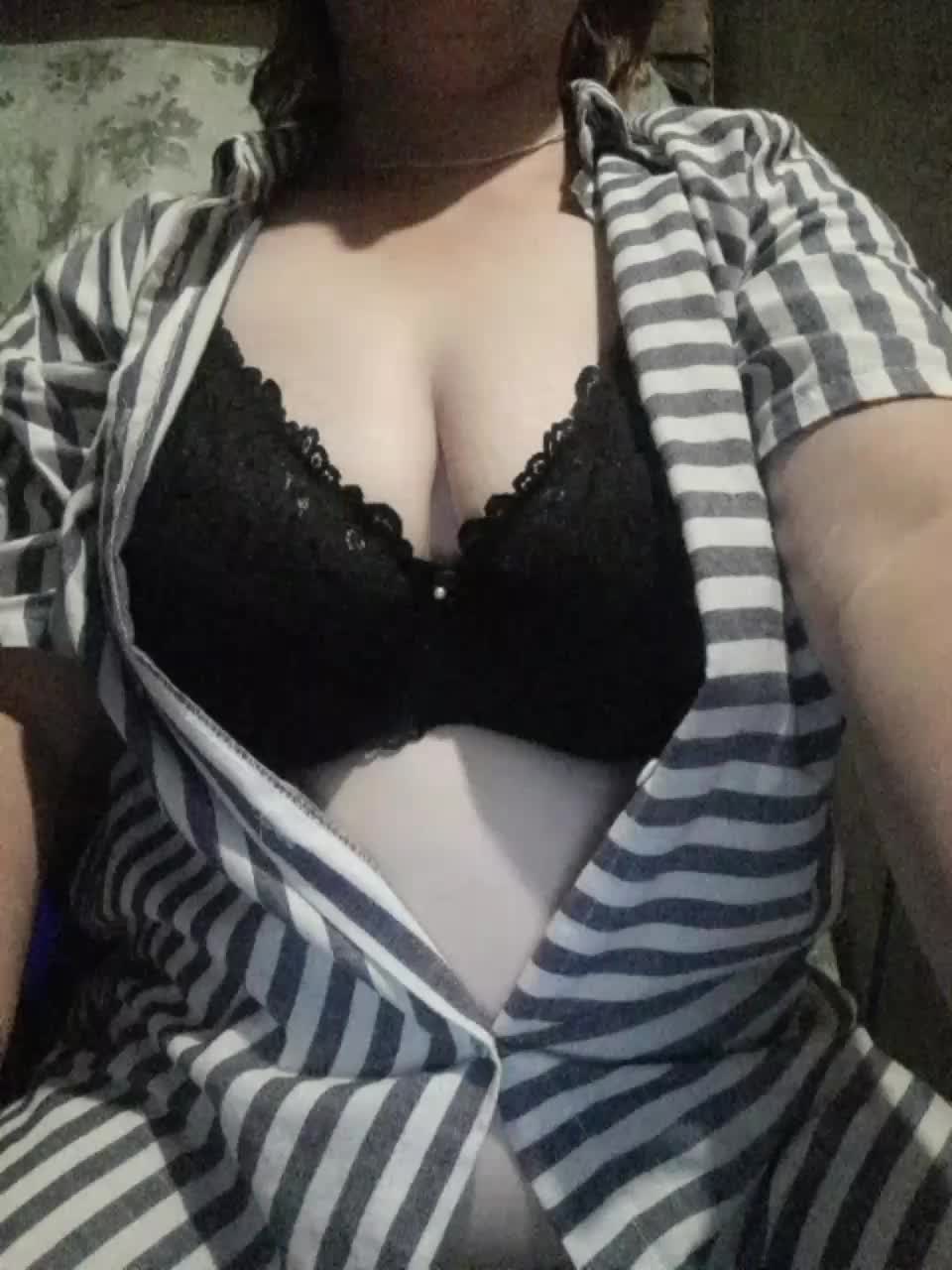 Iriska2025 Adult Chat August 29, 2025