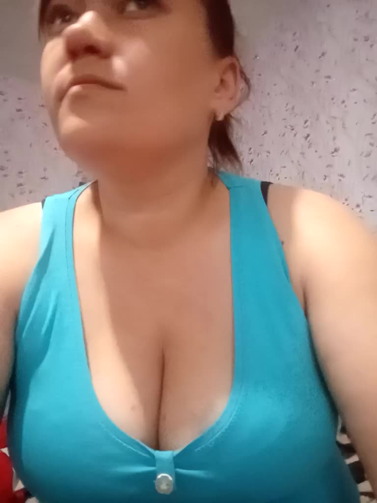 HollyLaBerry Adult Chat August 29, 2025