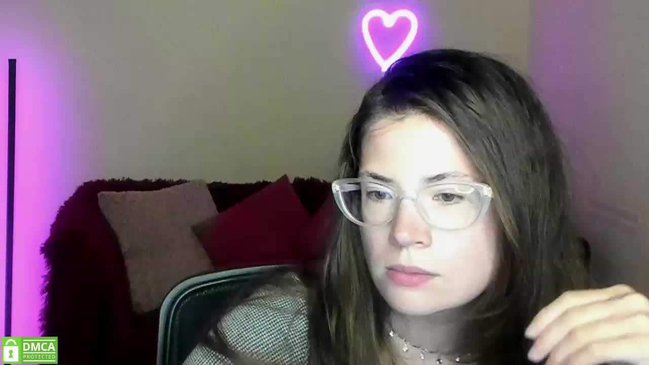 Aliciafolow009_2025-08-28_19-43-32_148 Adult Chat August 29, 2025