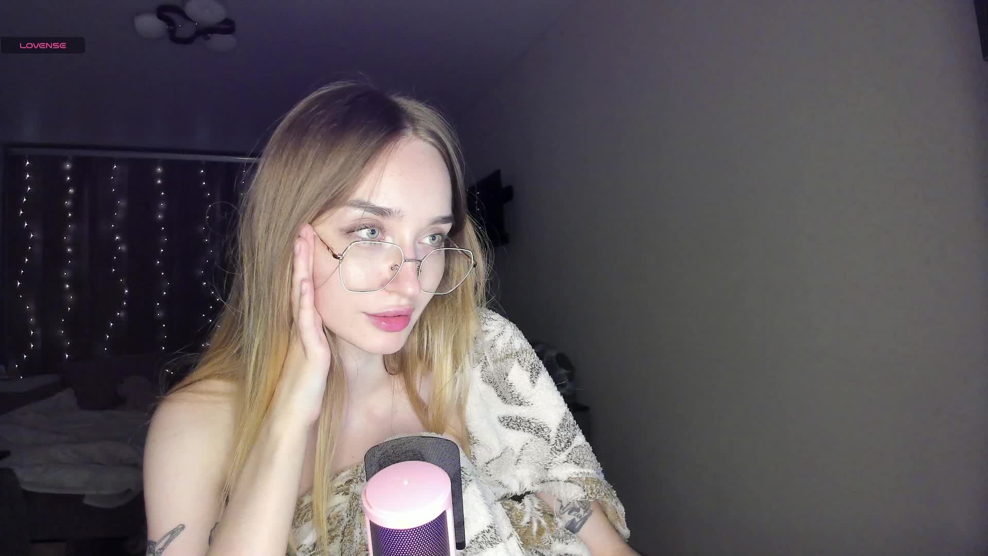 Polikinesis Adult Chat August 29, 2025