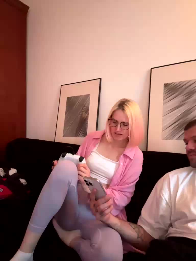 Sexy-Sweets Adult Chat August 29, 2025