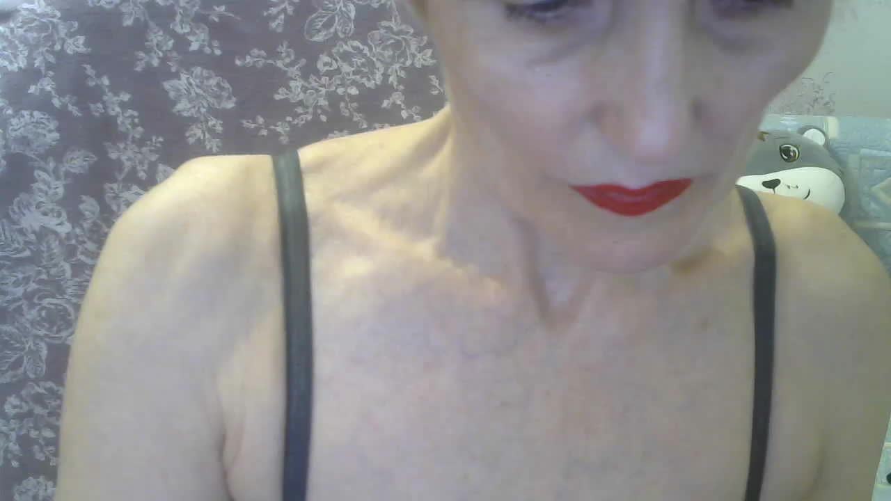 Red-Rose-777 Adult Chat August 29, 2025