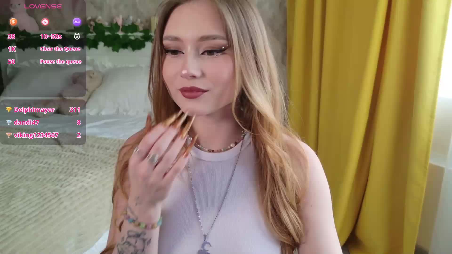 YoPixie Adult Chat August 29, 2025