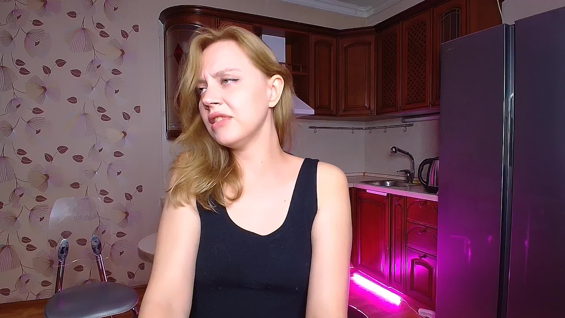 Nadins Adult Chat August 29, 2025