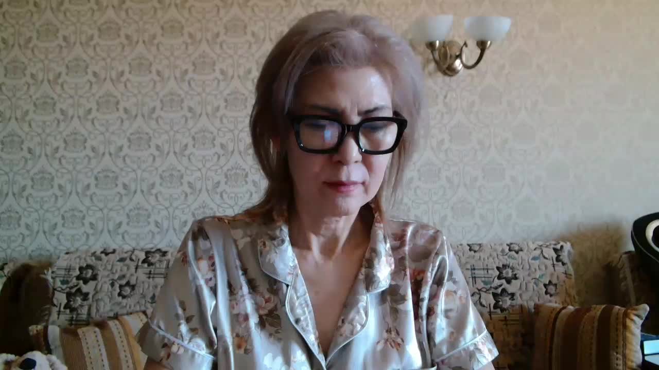 ElegantLady00 Adult Chat August 29, 2025