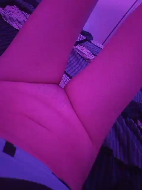 M-A-R-I-M-O-R-E Adult Chat August 29, 2025